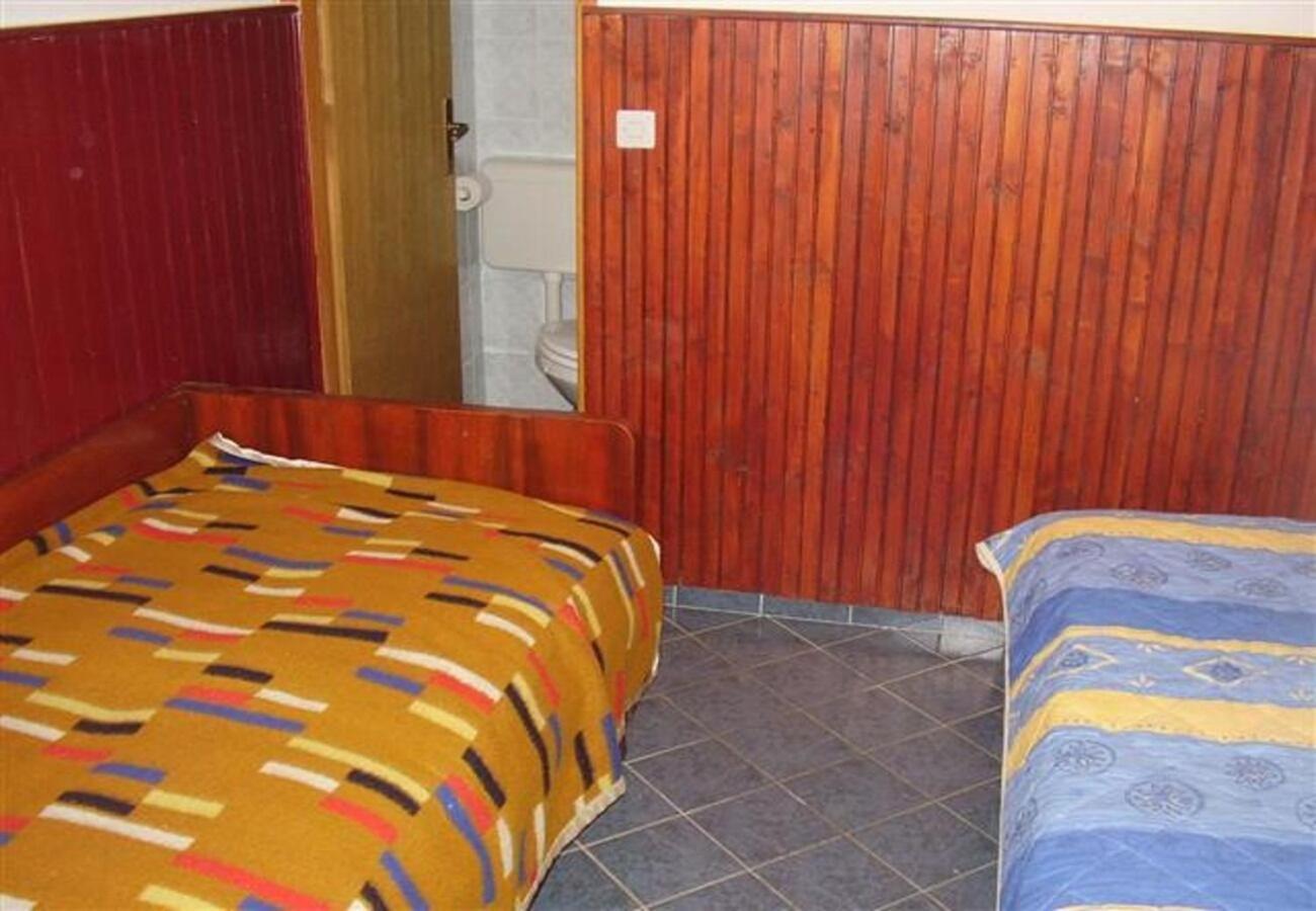 Apartments Olgi - Free Parking Цриквеница Экстерьер фото