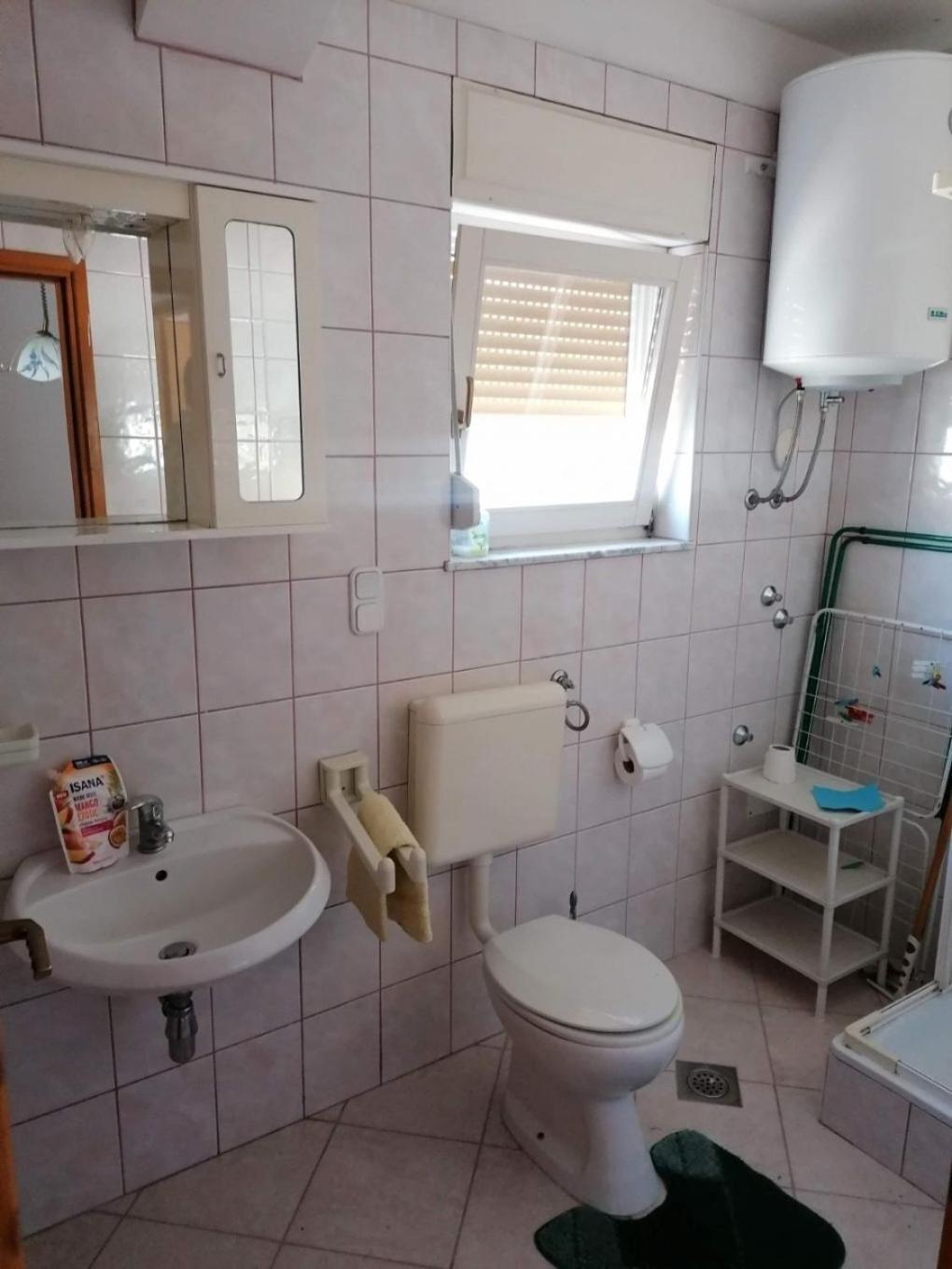 Apartments Olgi - Free Parking Цриквеница Экстерьер фото